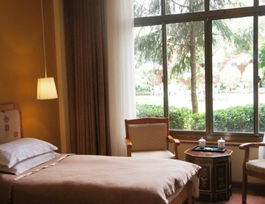 Lhasa Kyichu Hotel 