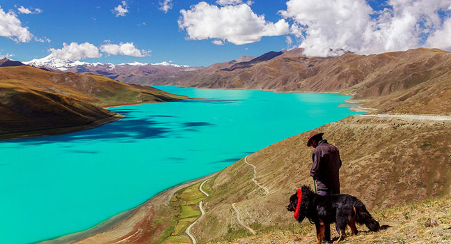 Yamdrok Lake Tour